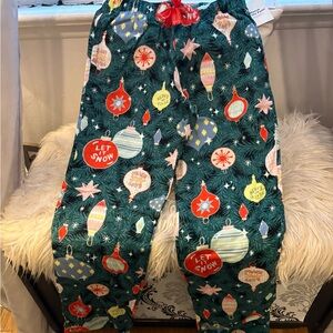Old Navy Womens Pajama Bottoms - Festive Green with Ornaments